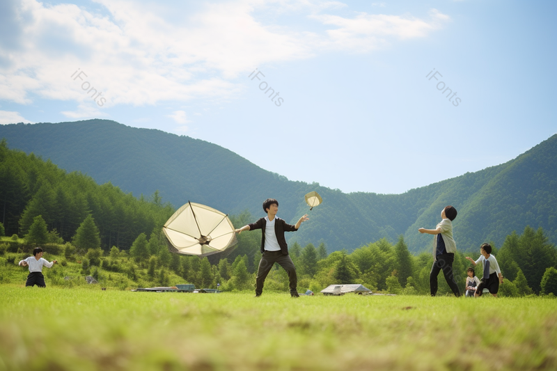 夏季在草地上玩耍打闹的人们,高清,摄影图,摄影图片,图片大全,摄影图免费下载